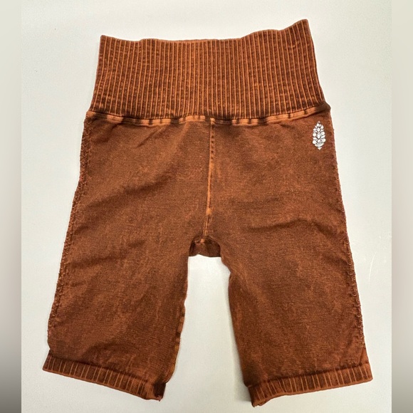 Free People Movement Bike Shorts NEW Women XS/S Good Karma High Rise Amber - Picture 3 of 16